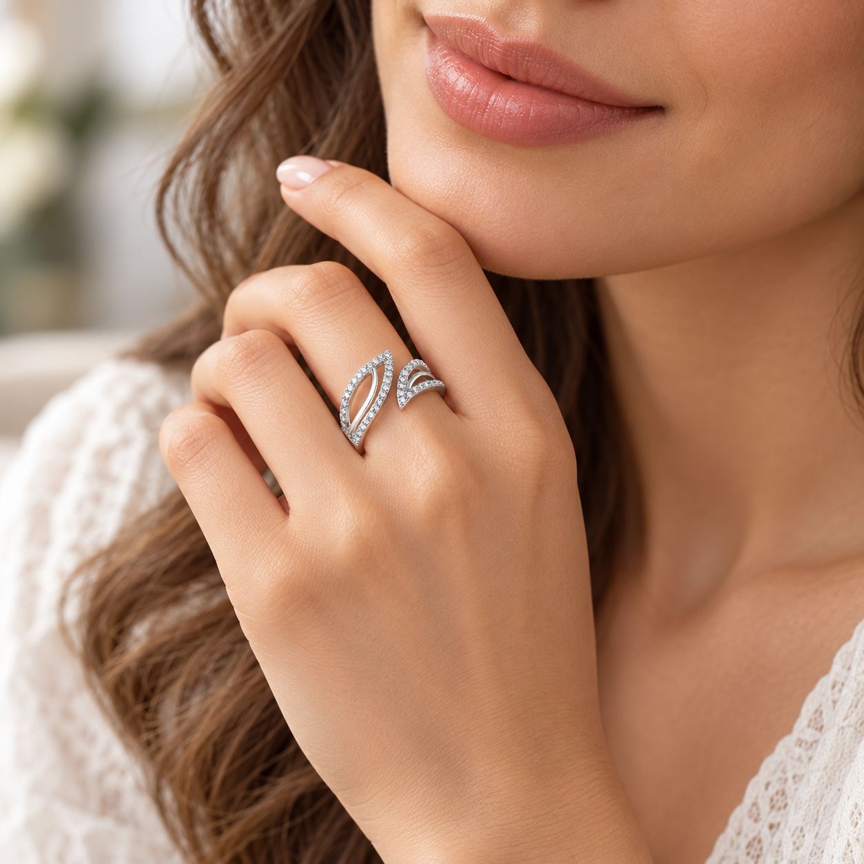 Elegant Leaf-Set Ring Portrait